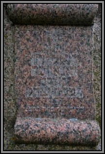 Tombstone in the Kelme cemetery. August 2009