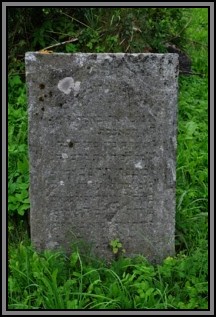 Tombstone in the Kelme cemetery. August 2009